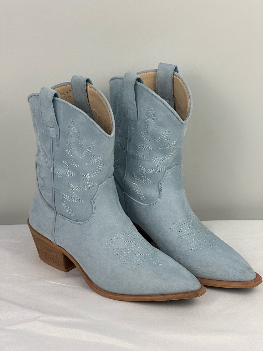 Mi.iM Powder Blue Suede Western Cowboy Ankle Boots
